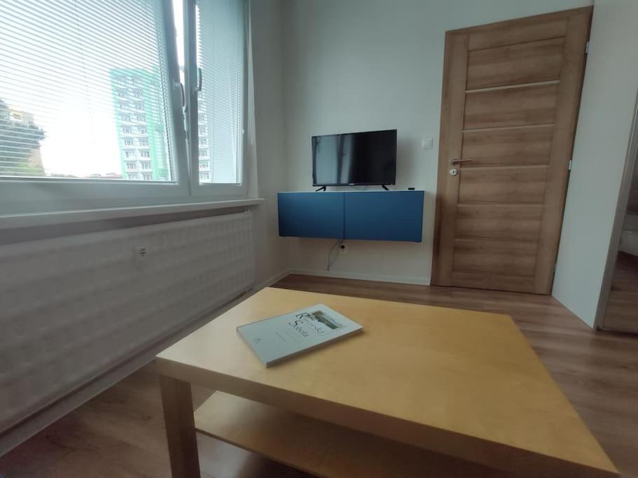 Utulny Bytik Iba 5 Minut Od Historickeho Centra Rimavská Sobota Buitenkant foto